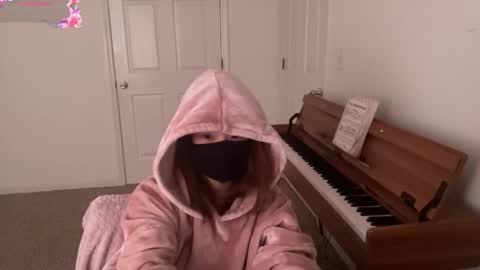 Alice Lee online show from March 2026 12:12:01 AM