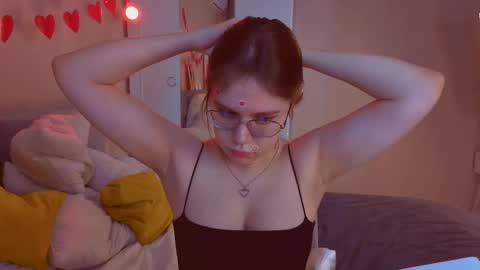 Alice online show from March 2026 04:49:02 AM