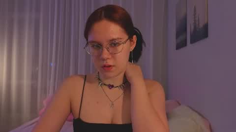 Snapshot of alice_miiiller chatting on July 2026 07:43:01 PM Alice online show from July 2026 07:43:01 PM