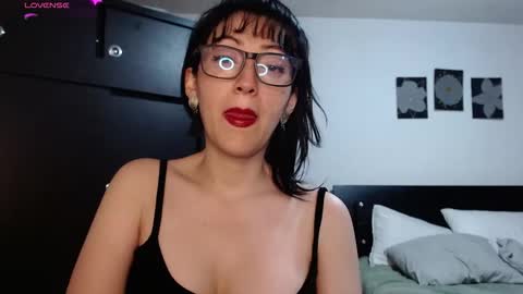 alice mossa online show from November 2025 10:14:02 PM