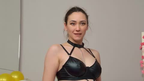 AliceMunro online show from February 2025 09:26:02 PM