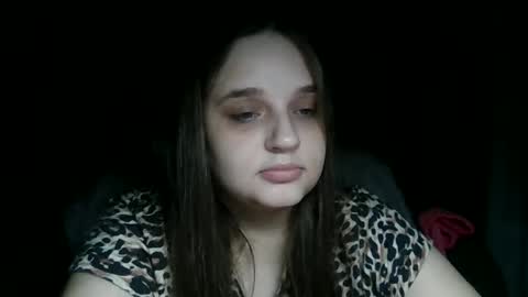 Cristal online show from October 2025 05:56:01 PM