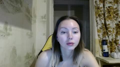 Alice smiles online show from February 2026 11:56:01 PM