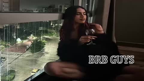 Sofia online show from October 2025 11:40:02 AM