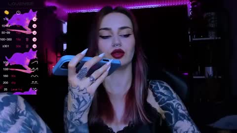 Snapshot of alice_specter chatting on June 2026 10:27:02 AM Alice online show from June 2026 10:27:02 AM