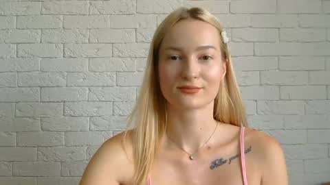 Snapshot of alice_sweet_01 chatting on July 2026 11:16:02 AM Alice online show from July 2026 11:16:02 AM