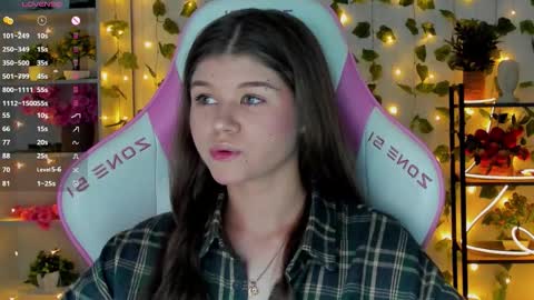 Alice online show from October 2025 09:13:01 PM