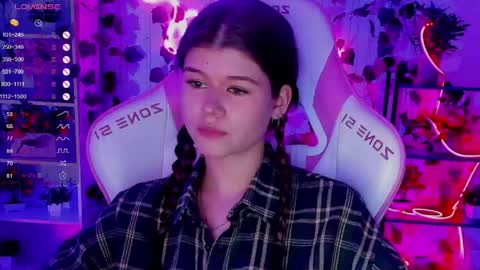 Alice online show from May 2026 08:49:02 PM