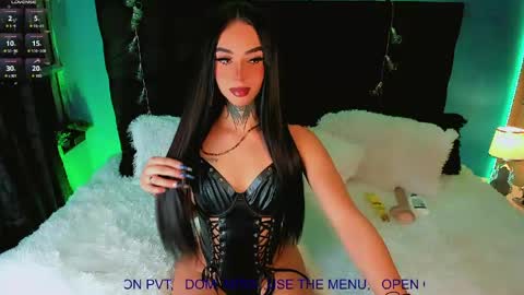Snapshot of alicebby_bigcock19 chatting on April 2026 09:56:01 AM Alice online show from April 2026 09:56:01 AM