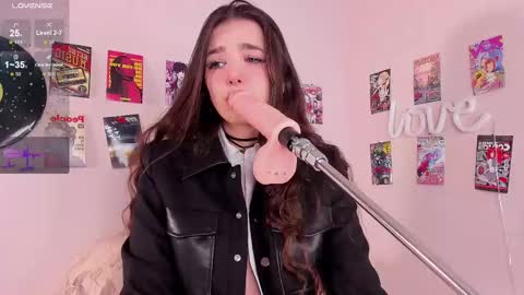 Alice online show from February 2025 07:23:02 AM