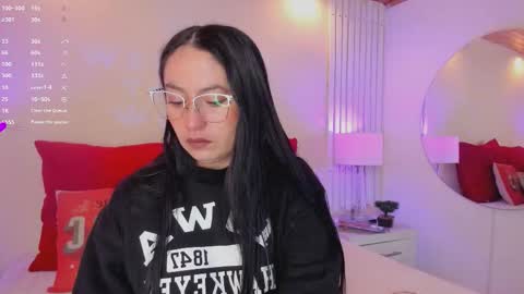 Alice Corner online show from November 2025 11:53:01 AM