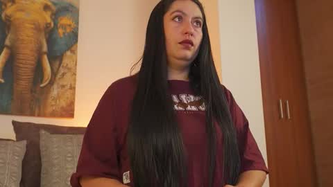 Alice Corner online show from December 2025 12:03:02 PM