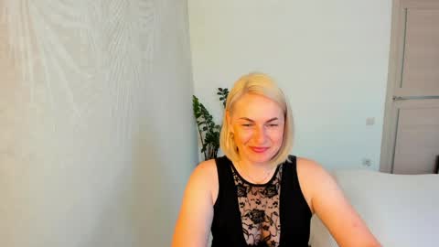 Alicee online show from May 2026 08:01:01 AM