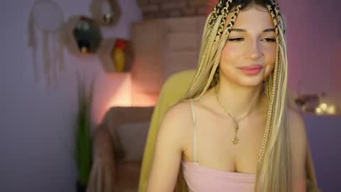 Alicee Kiss online show from December 2024 10:15:02 PM