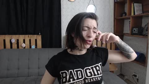 alicee_logan_ online show from January 2025 02:48:01 AM