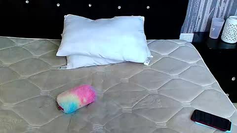 alicee_moonn online show from March 2026 08:37:02 PM