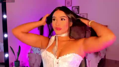 Snapshot of alicekiing_ chatting on November 2025 03:50:01 AM ALICEKIING online show from November 2025 03:50:01 AM