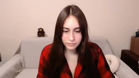 alicekollt online show from March 2025 04:54:02 PM