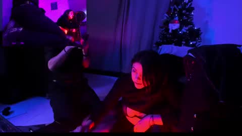 Ms. Alice and Mr. Rabbit online show from December 2024 04:34:02 AM