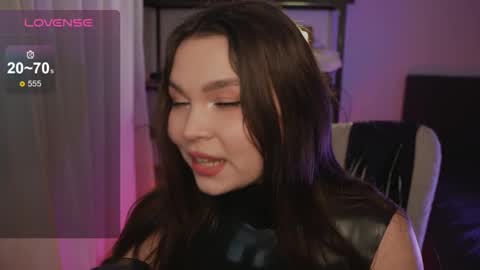 Alice online show from February 2025 08:22:01 PM