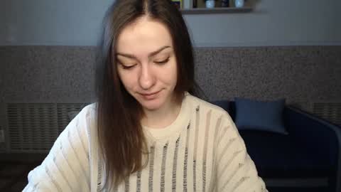 Snapshot of alicewonderful22 chatting on December 2024 06:29:01 AM Alice online show from December 2024 06:29:01 AM