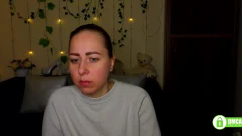 Snapshot of alicewonderkiss chatting on March 2026 06:30:01 AM Alice online show from March 2026 06:30:01 AM