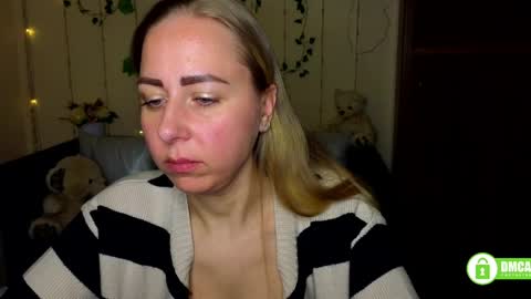 Snapshot of alicewonderkiss chatting on April 2026 01:41:01 PM Alice online show from April 2026 01:41:01 PM