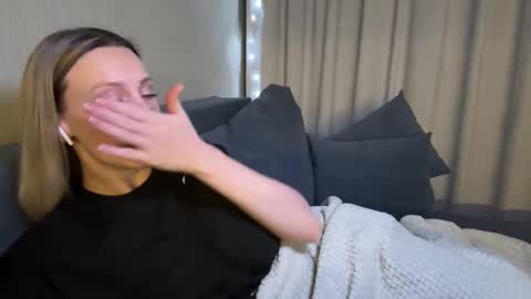 Alice online show from December 2024 09:58:02 PM