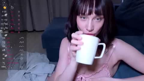 Snapshot of alicewonders_ chatting on February 2026 07:54:02 PM Alice online show from February 2026 07:54:02 PM