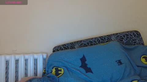 AliceWoolfy online show from September 2025 08:34:02 PM