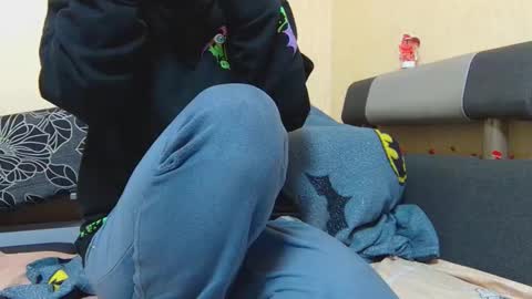 AliceWoolfy online show from January 2026 07:27:02 PM