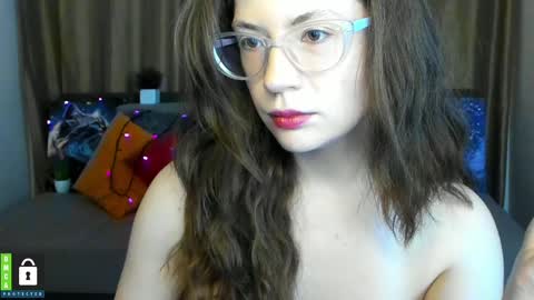 Alicia online show from January 2025 10:11:02 PM