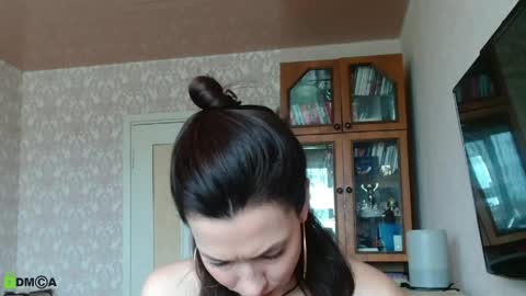 Alicia online show from May 2026 09:29:02 AM
