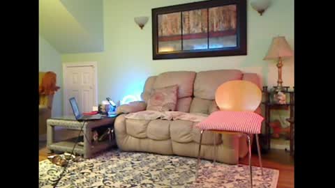 Snapshot of aliciadehart181 chatting on April 2026 10:07:02 PM Alicia deHart Help me reach 1000 Followers. Its FREE online show from April 2026 10:07:02 PM