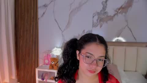 Snapshot of alicialevy chatting on July 2026 11:45:02 AM LUNA online show from July 2026 11:45:02 AM