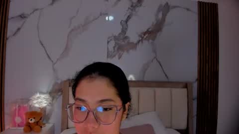 Snapshot of alicialevy chatting on July 2026 10:43:01 AM LUNA online show from July 2026 10:43:01 AM