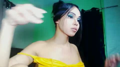 Snapshot of aliciasexyboom chatting on November 2025 06:21:01 PM boomlc online show from November 2025 06:21:01 PM