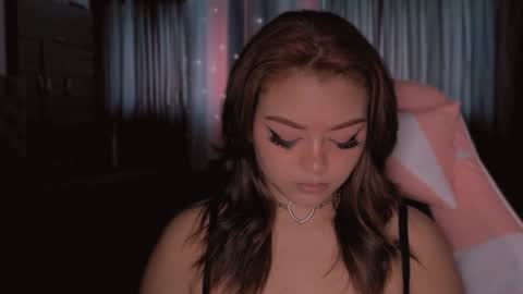 Snapshot of aliciawonderland__ chatting on February 2025 07:07:01 PM aliciawonderland__ online show from February 2025 07:07:01 PM