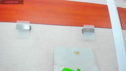 Snapshot of alicie_green chatting on March 2025 02:39:01 AM im tutti online show from March 2025 02:39:01 AM