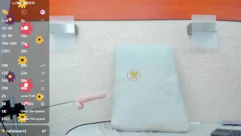 Snapshot of alicie_green chatting on March 2025 08:48:01 AM im tutti online show from March 2025 08:48:01 AM