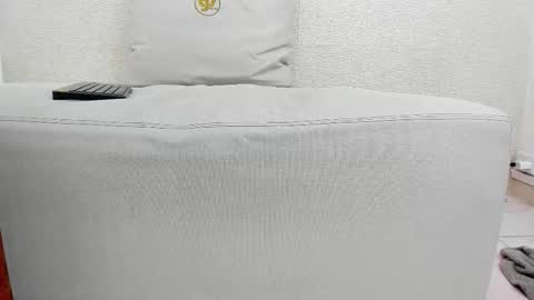 Snapshot of alicie_green chatting on December 2025 02:31:01 AM im tutti online show from December 2025 02:31:01 AM