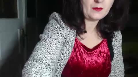 Alidue online show from December 2024 06:31:01 PM