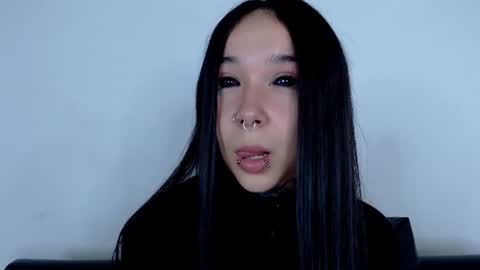 Snapshot of alien_eyes09 chatting on June 2026 01:37:01 AM online show from June 2026 01:37:01 AM