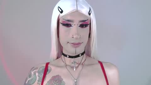 Snapshot of alienexxx chatting on February 2025 05:56:02 AM online show from February 2025 05:56:02 AM