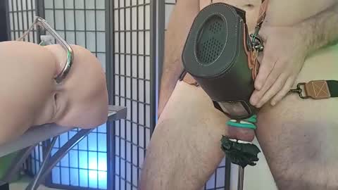 Snapshot of alienprobes914 chatting on November 2025 03:00:02 PM Doll Destroyer online show from November 2025 03:00:02 PM