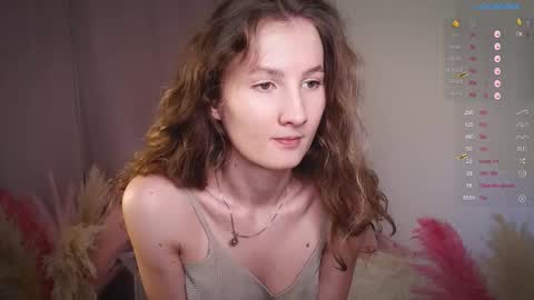 alika_l_v online show from February 2026 04:41:01 PM