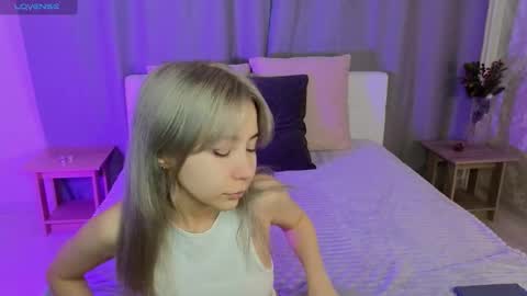 Im Alika online show from October 2025 04:01:02 AM