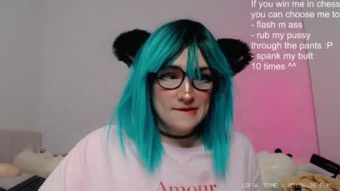 Snapshot of alikaful chatting on January 2025 02:36:02 PM Alika  online show from January 2025 02:36:02 PM