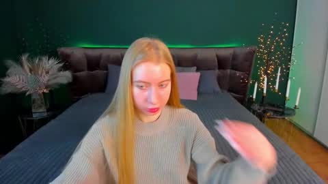 Alina online show from January 2026 06:39:01 AM