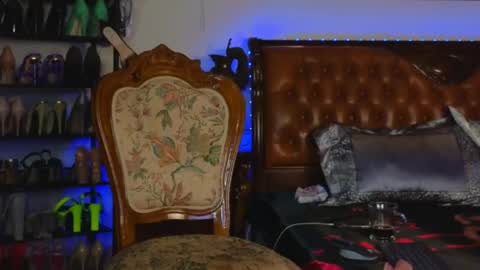 Alina online show from April 2026 06:45:01 PM